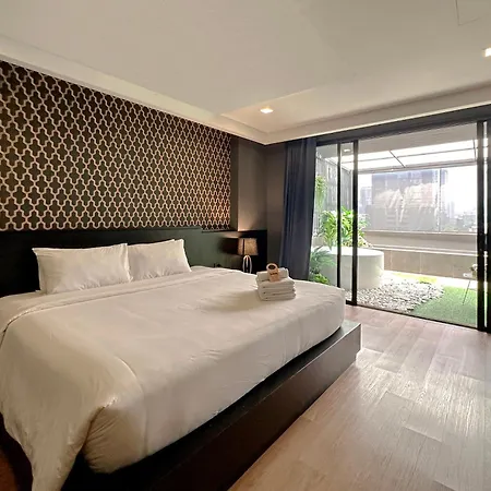 G Boutique Silom Hotel-3